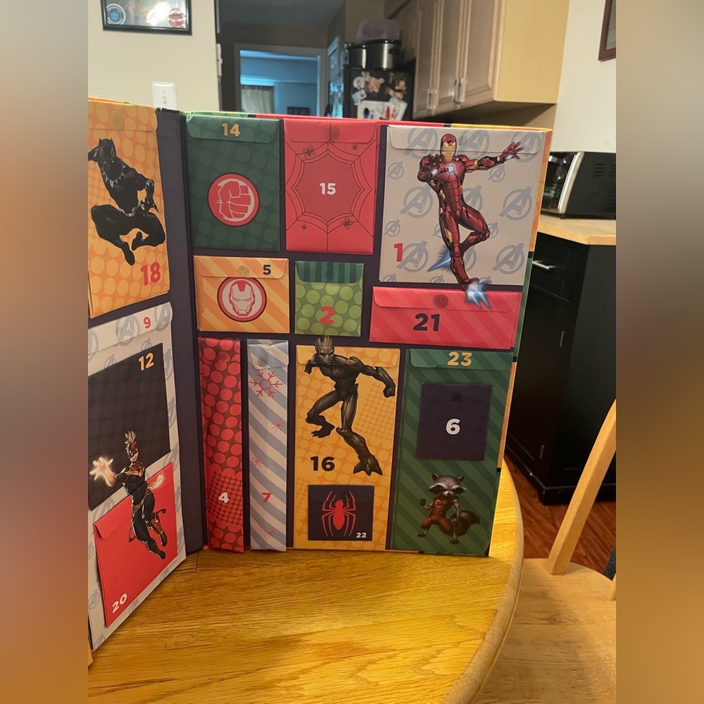 Marvel Advent Calendar - Christmas Xmas Countdown - Super Heroes, Comic Book - Picture 8 of 14